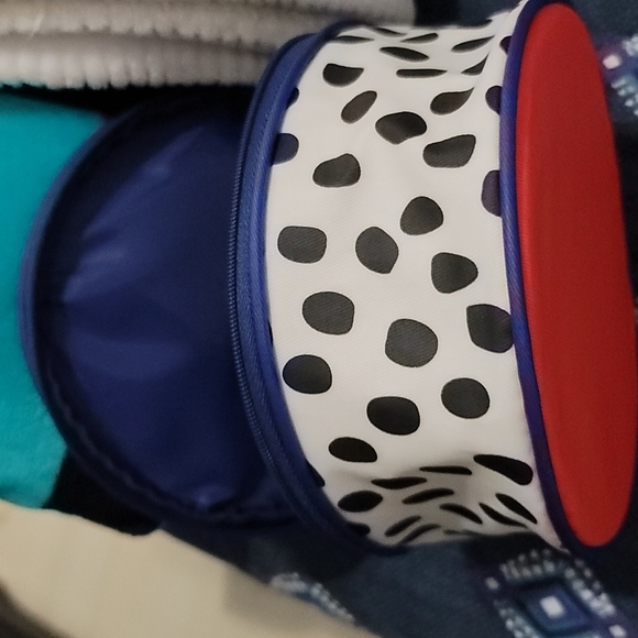 Jewerly/round case - Picture 3 of 5